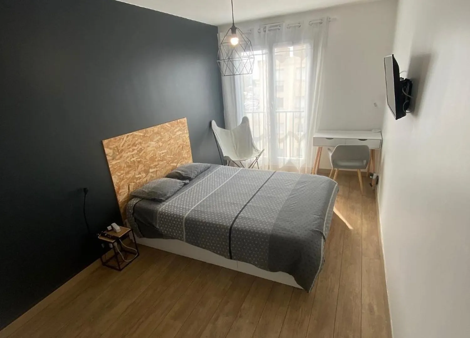 Chambre 3 Nice 0*,  France